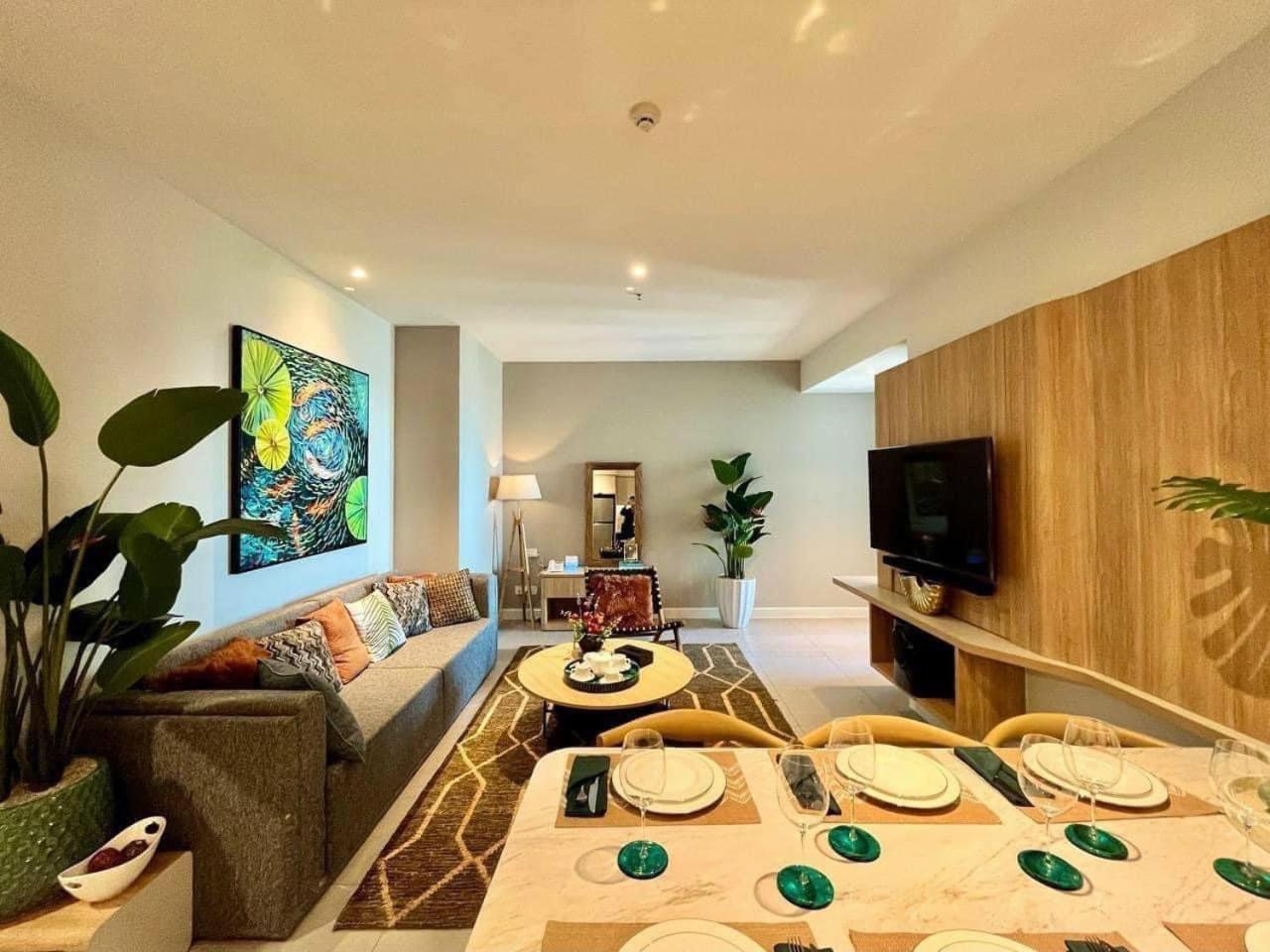 Zenity Luxury Apartment In District 1 Since 2024 胡志明市 外观 照片