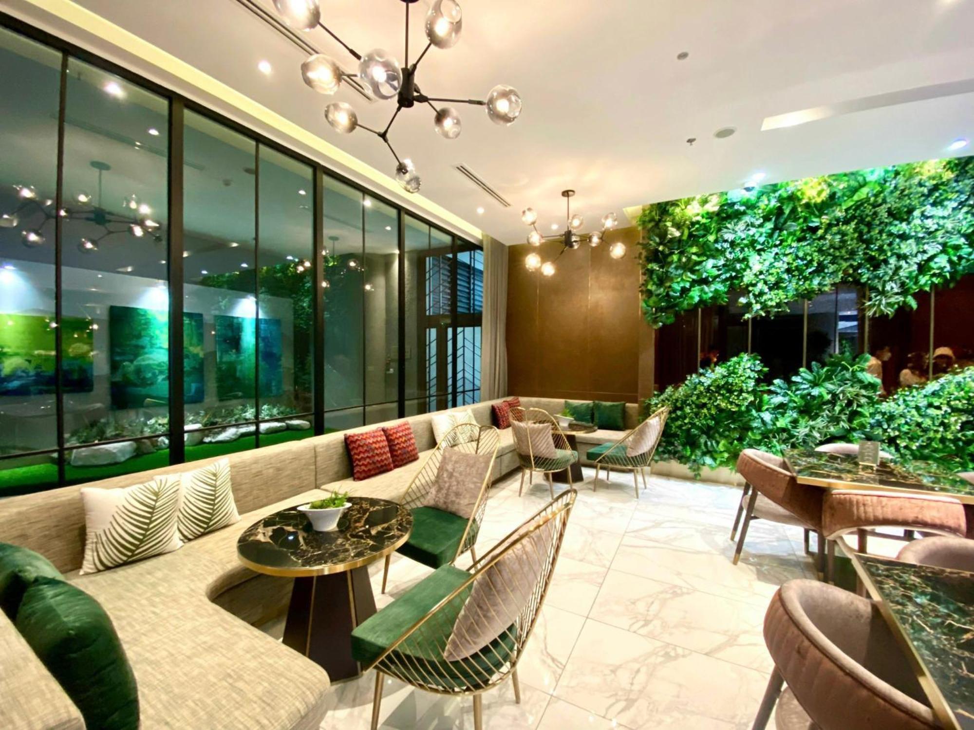 Zenity Luxury Apartment In District 1 Since 2024 胡志明市 外观 照片