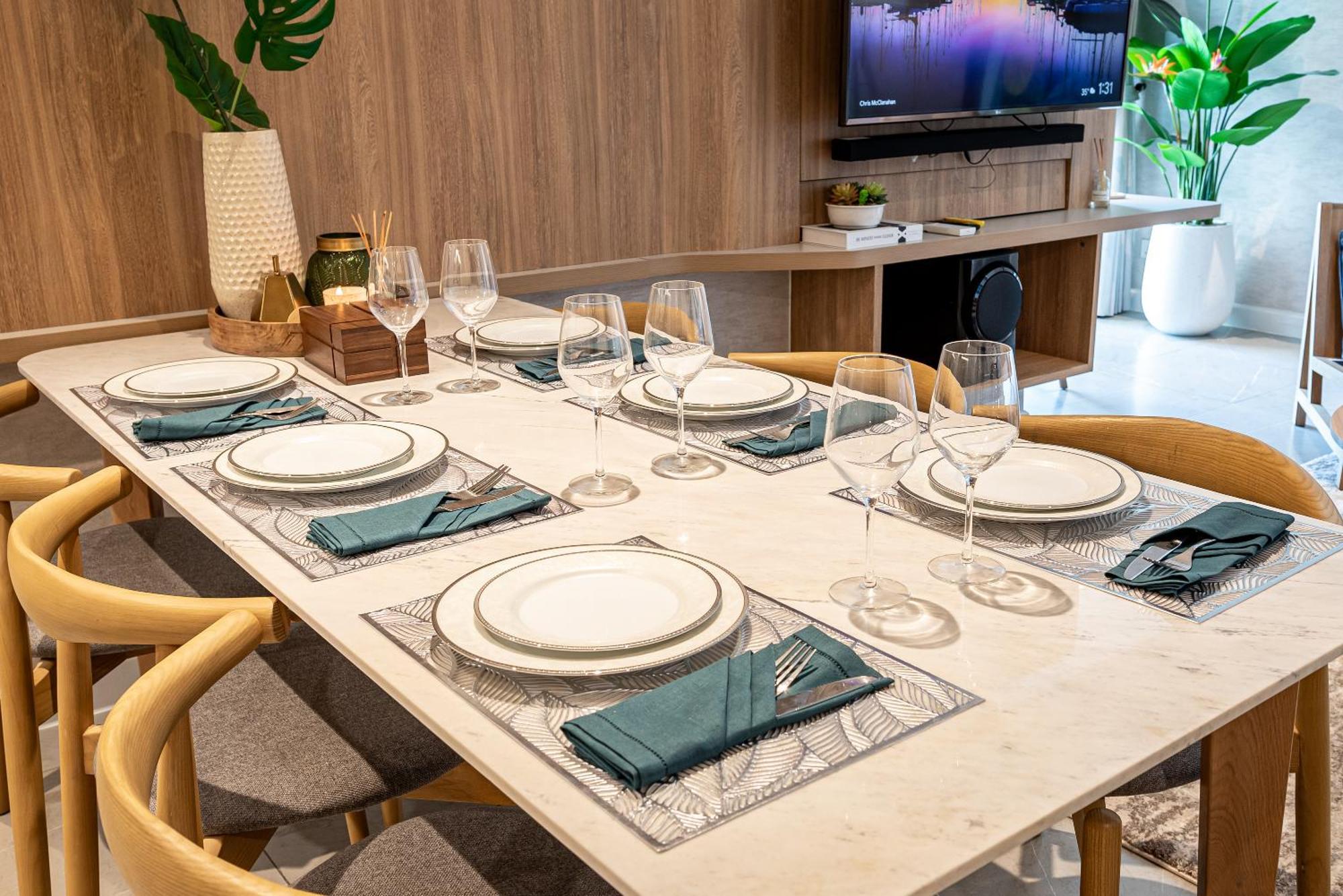 Zenity Luxury Apartment In District 1 Since 2024 胡志明市 外观 照片